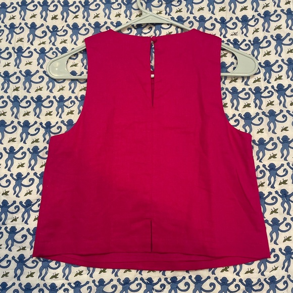 BR Cropped Linen Shell - Picture 2 of 5